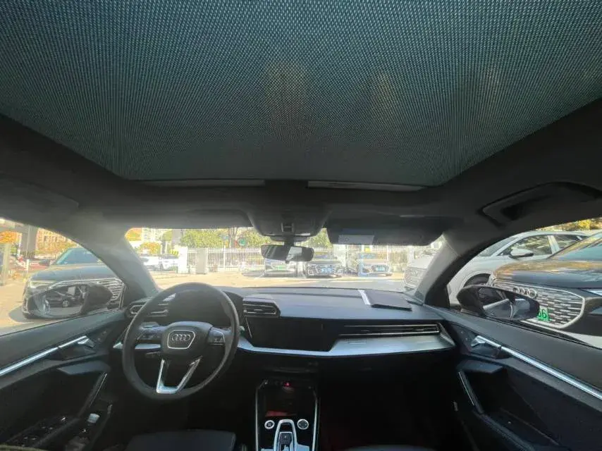 2025 AUDI A3 thumbnail 2