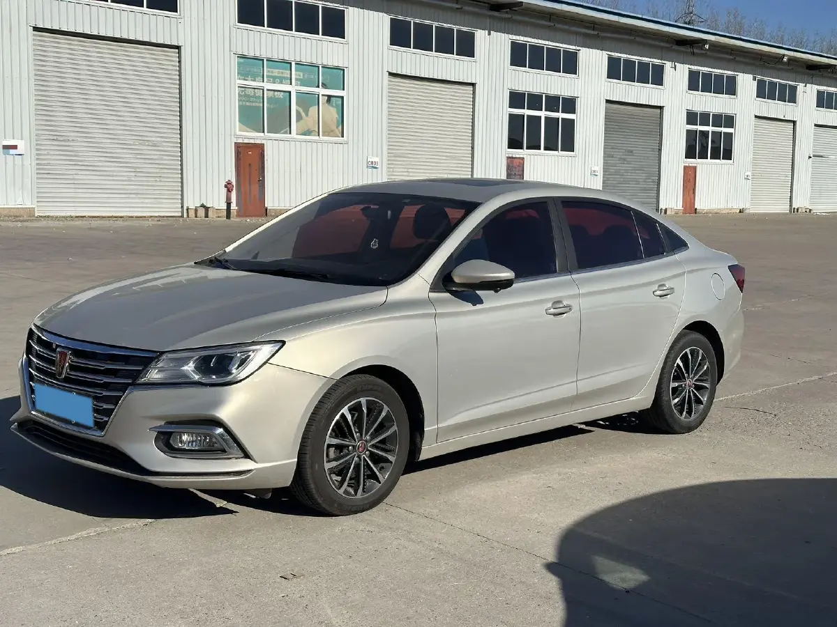 2020 Roewe i5 1.5L 120HP L4 CVT