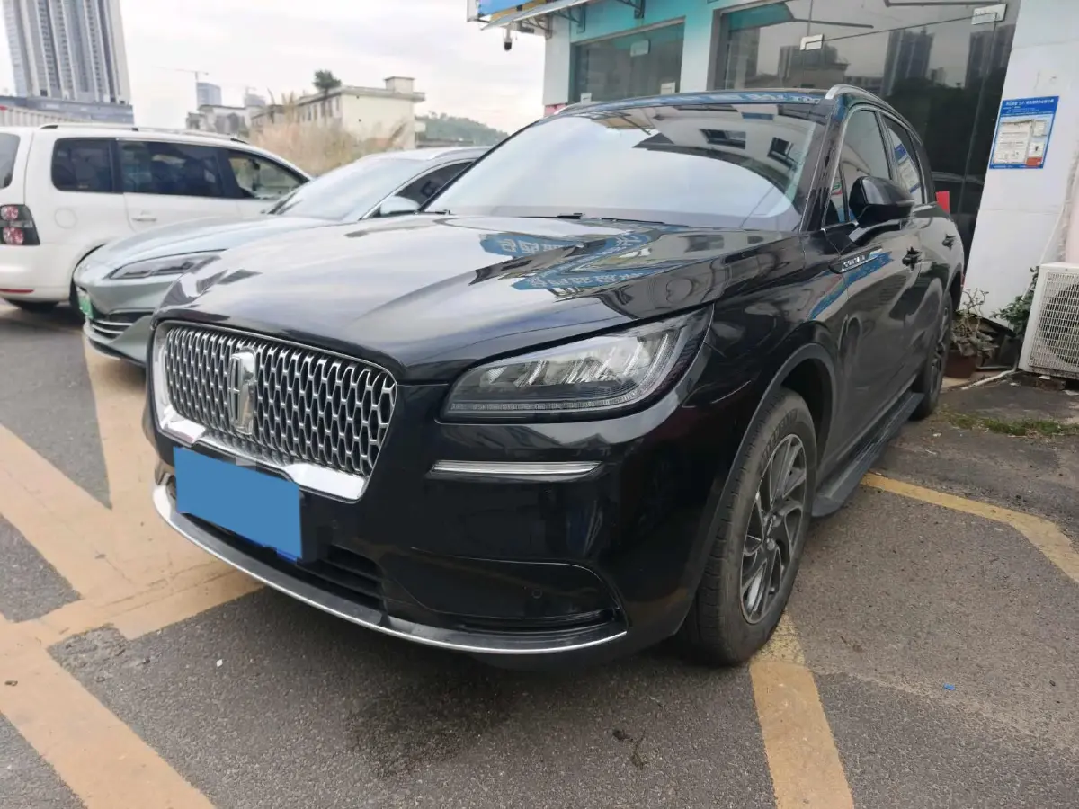 2022 Lincoln Corsair 2.0T 245HP L4 8AT