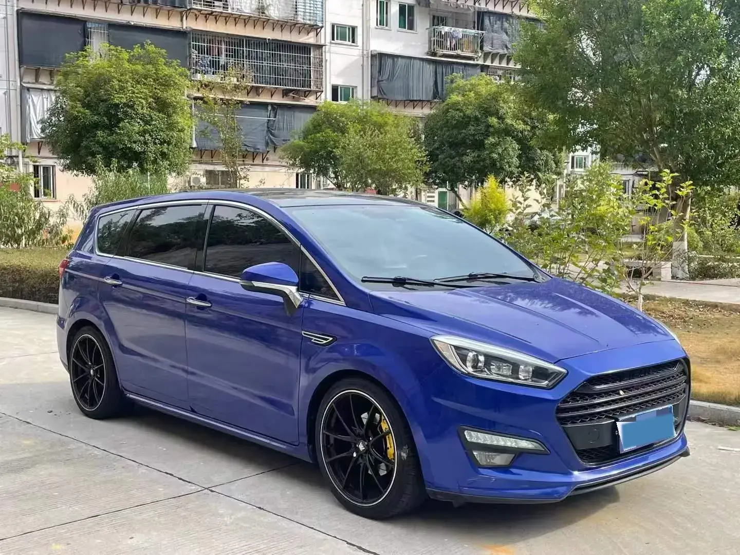 2017 LIFAN XUANLANG thumbnail 2