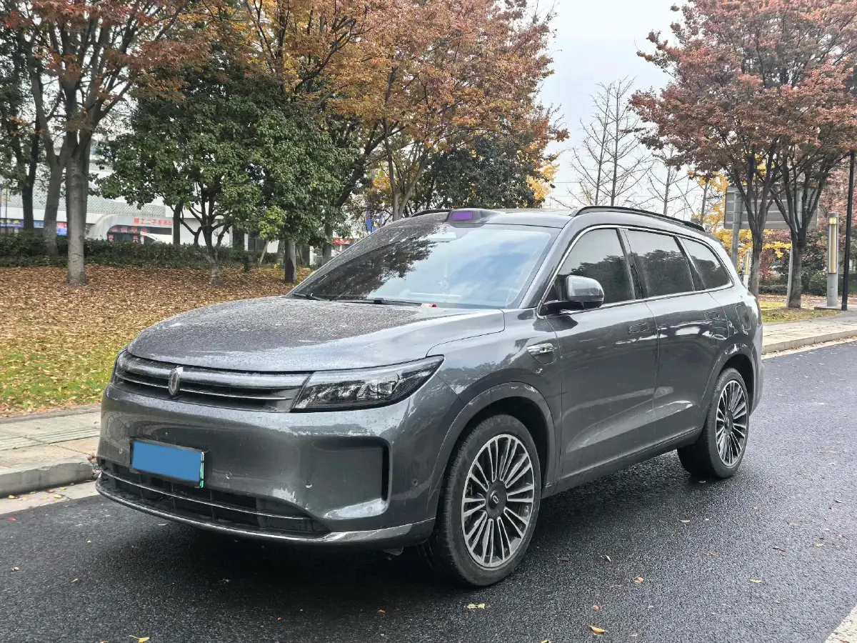 2024 HIMA AITO M7 1.5T 152HP L4 REEV 42KWH