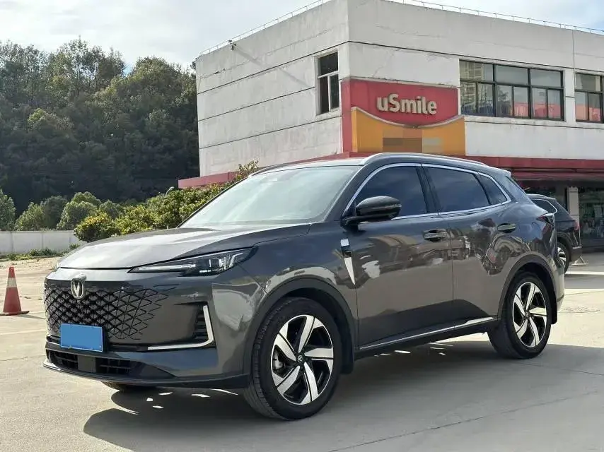 2024 ChangAn CS55 Plus 1.5T 188HP L4 7DCT