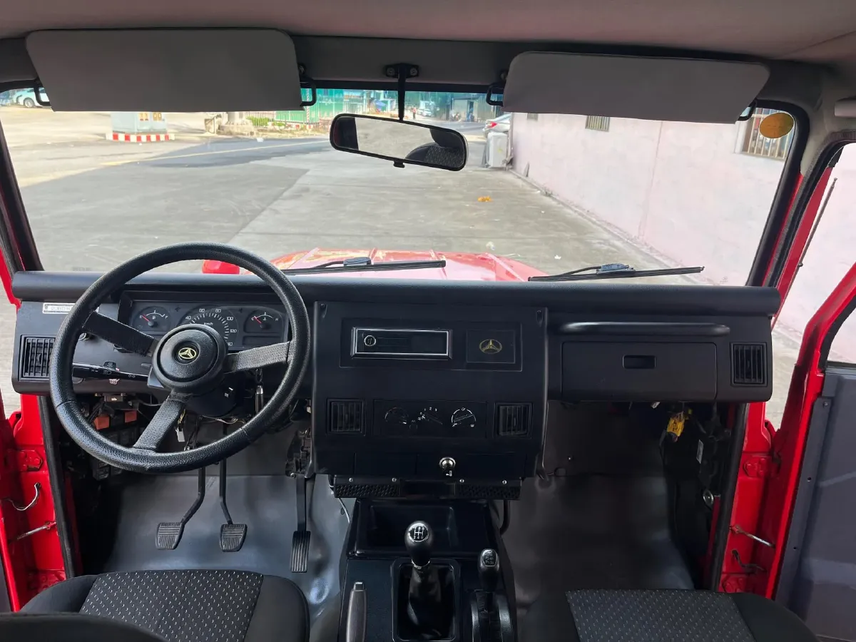 2020 BAW 212 1.5T 136HP L4 5MT,autocango,china used car exporter,china ev exporter,chinese used car exporter,chinese used ev exporter