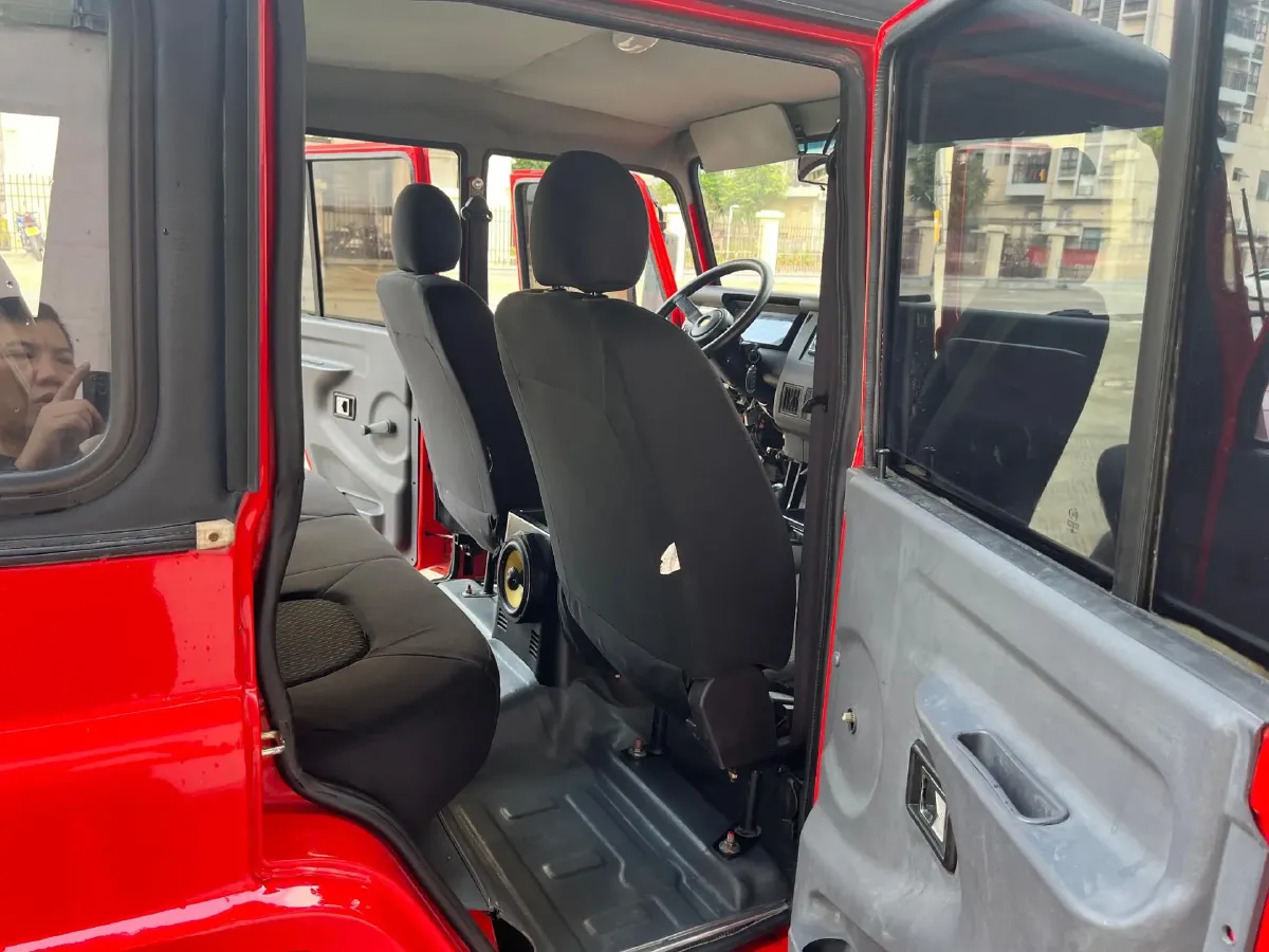 2020 BAW 212 1.5T 136HP L4 5MT,autocango,china used car exporter,china ev exporter,chinese used car exporter,chinese used ev exporter