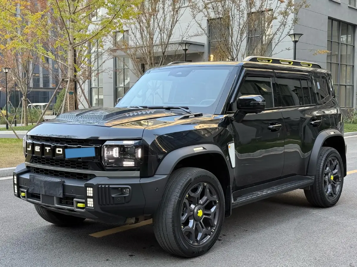 2023 Jetour Traveller 2.0T 254HP L4 7DCT