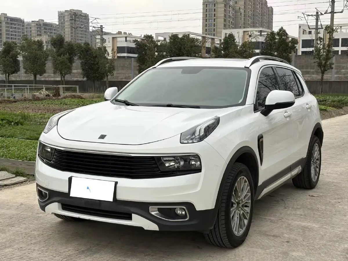 2017 Zotye SR9 2.0T 190HP L4 6DCT,autocango,china used car exporter,china ev exporter,chinese used car exporter,chinese used ev exporter