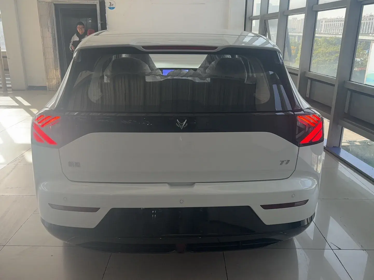 2025 BYD SEAGULL thumbnail 3