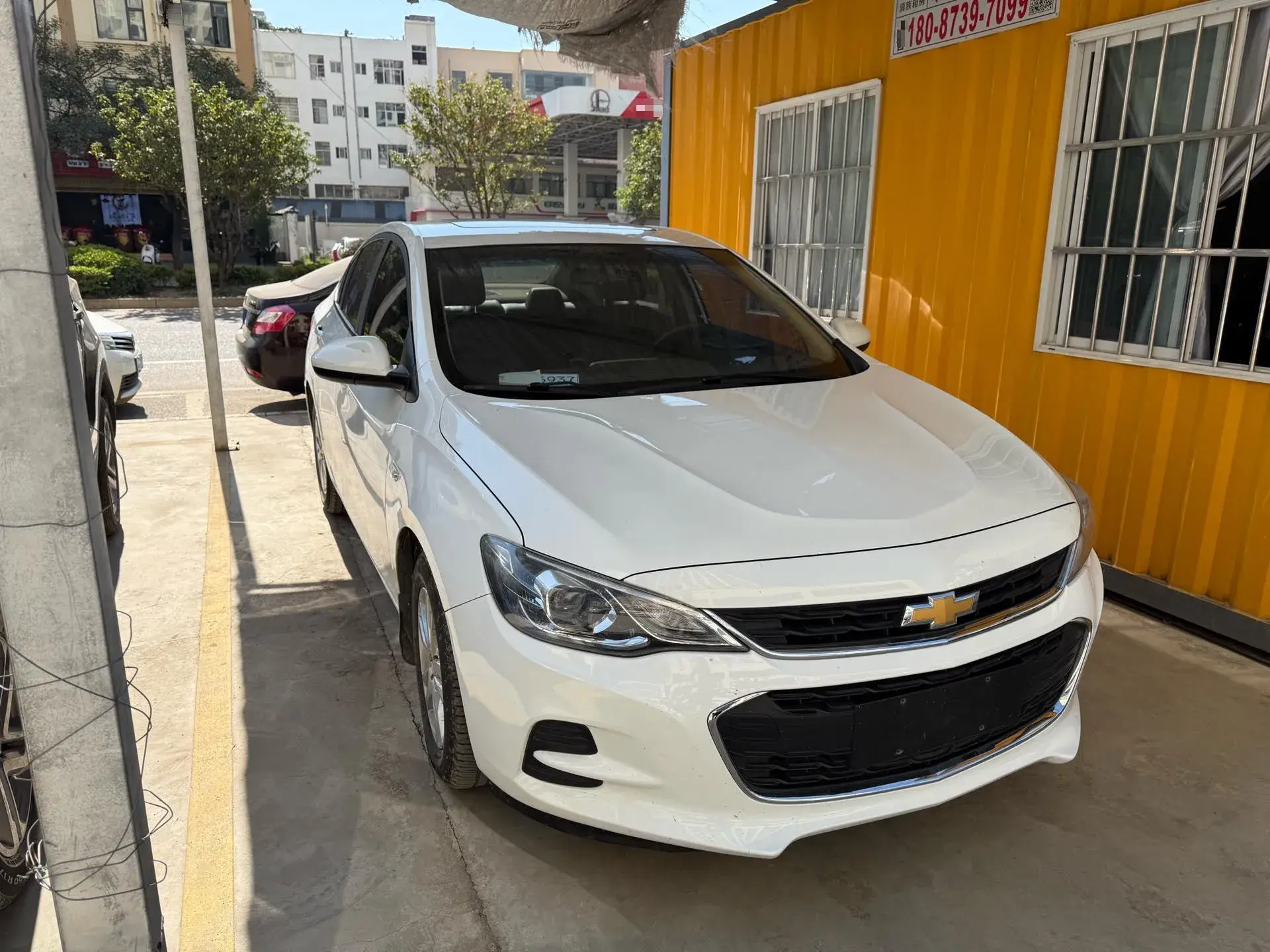 2019 CHEVROLET CAVALIER thumbnail 3