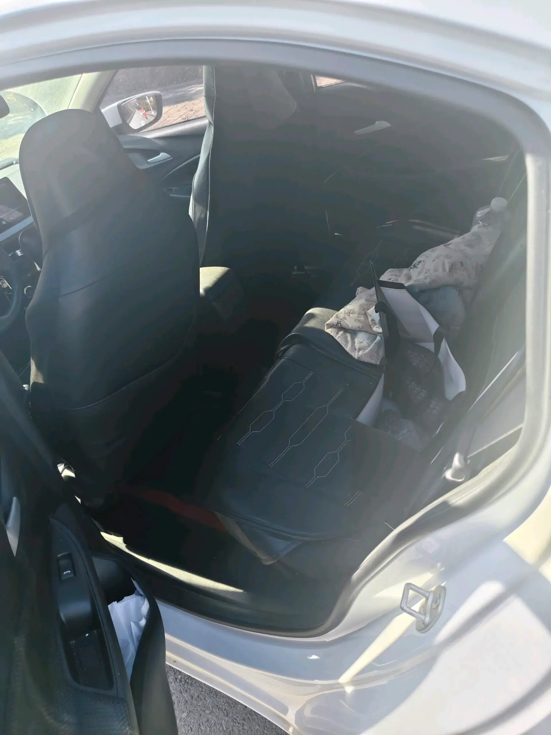 2020 CHEVROLET CAVALIER thumbnail 4