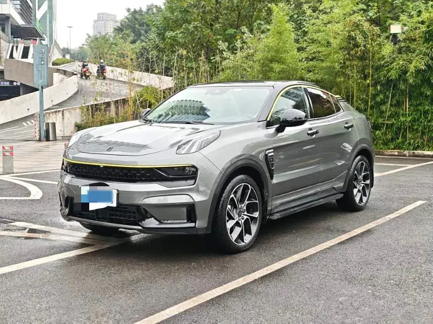 2022 LYNK&CO 05 2.0T 254HP L4 8AT