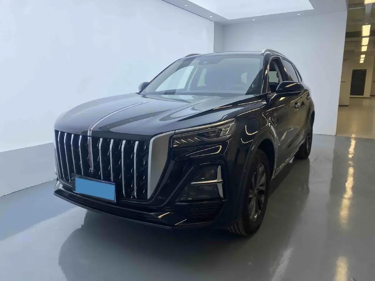 2023 HongQi HS5 2.0T 252HP L4 8AT
