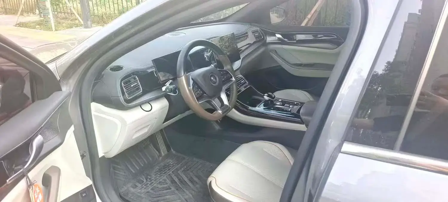 2023 BYD QIN thumbnail 4