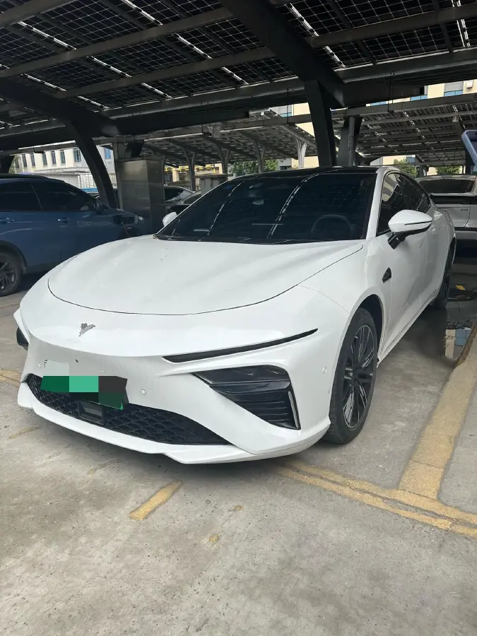 2022 Neta S BEV 84.5KWH