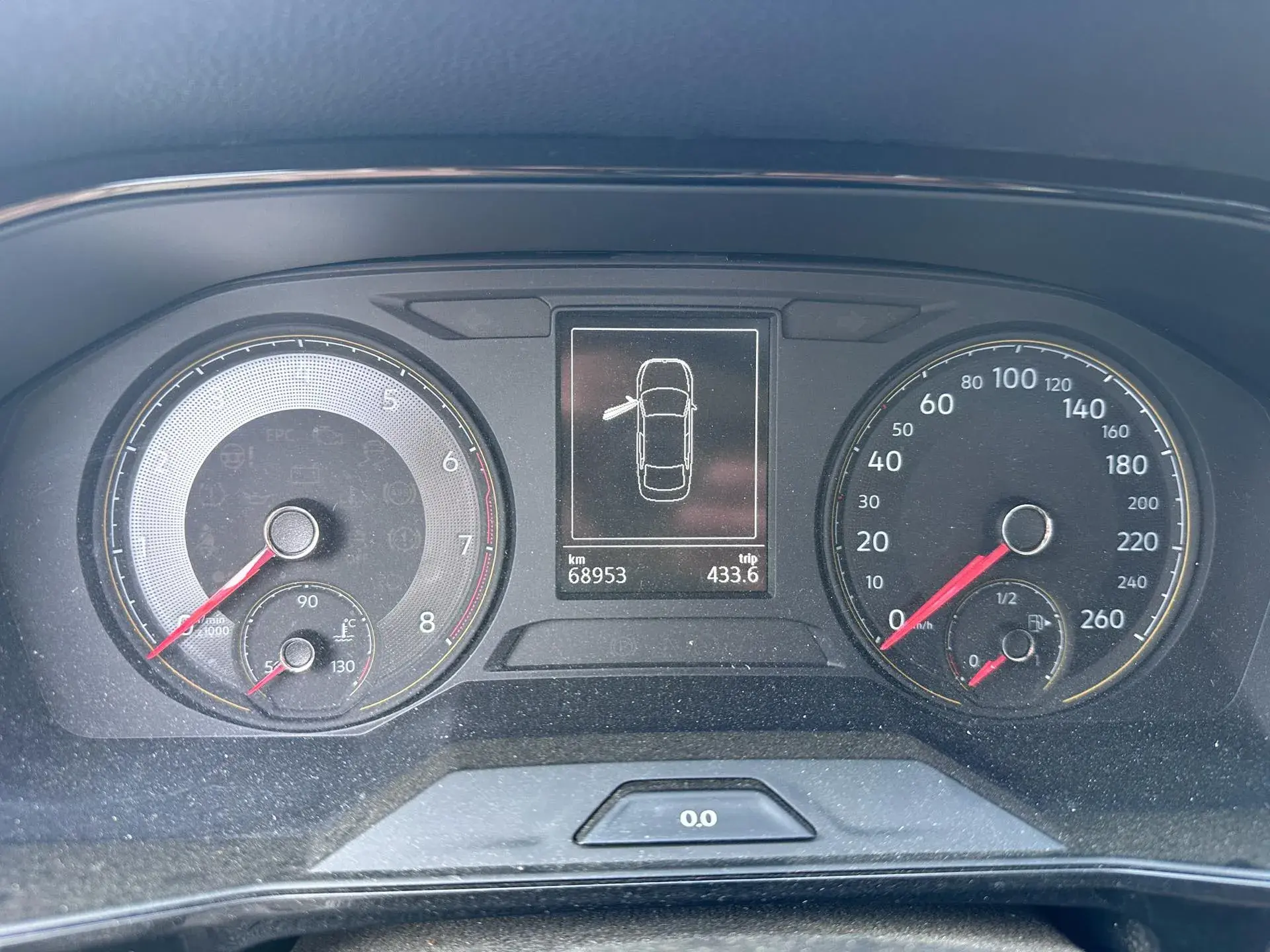 2018 SKODA KAROQ thumbnail 4