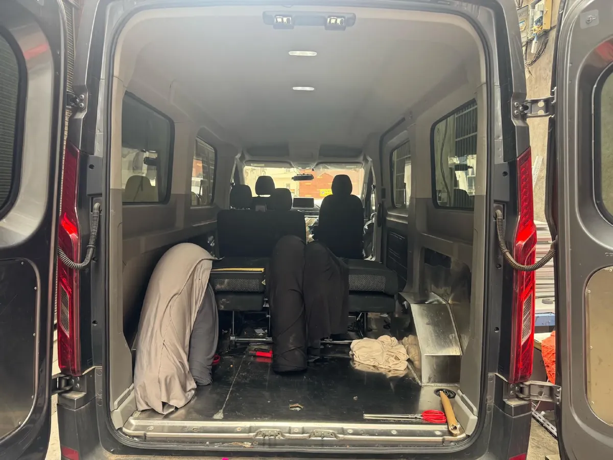 2022 Foton Scenery G9 2.4L 160HP L4 5MT,autocango,china used car exporter,china ev exporter,chinese used car exporter,chinese used ev exporter