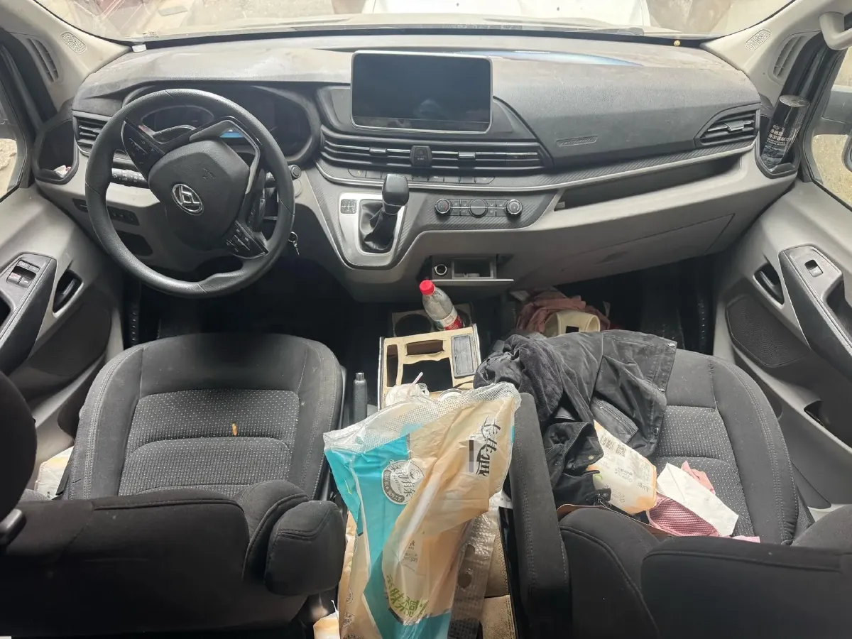 2022 Foton Scenery G9 2.4L 160HP L4 5MT,autocango,china used car exporter,china ev exporter,chinese used car exporter,chinese used ev exporter