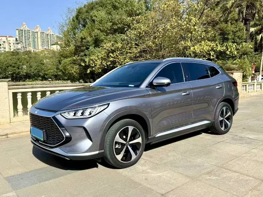 2021 BYD QIN view 1