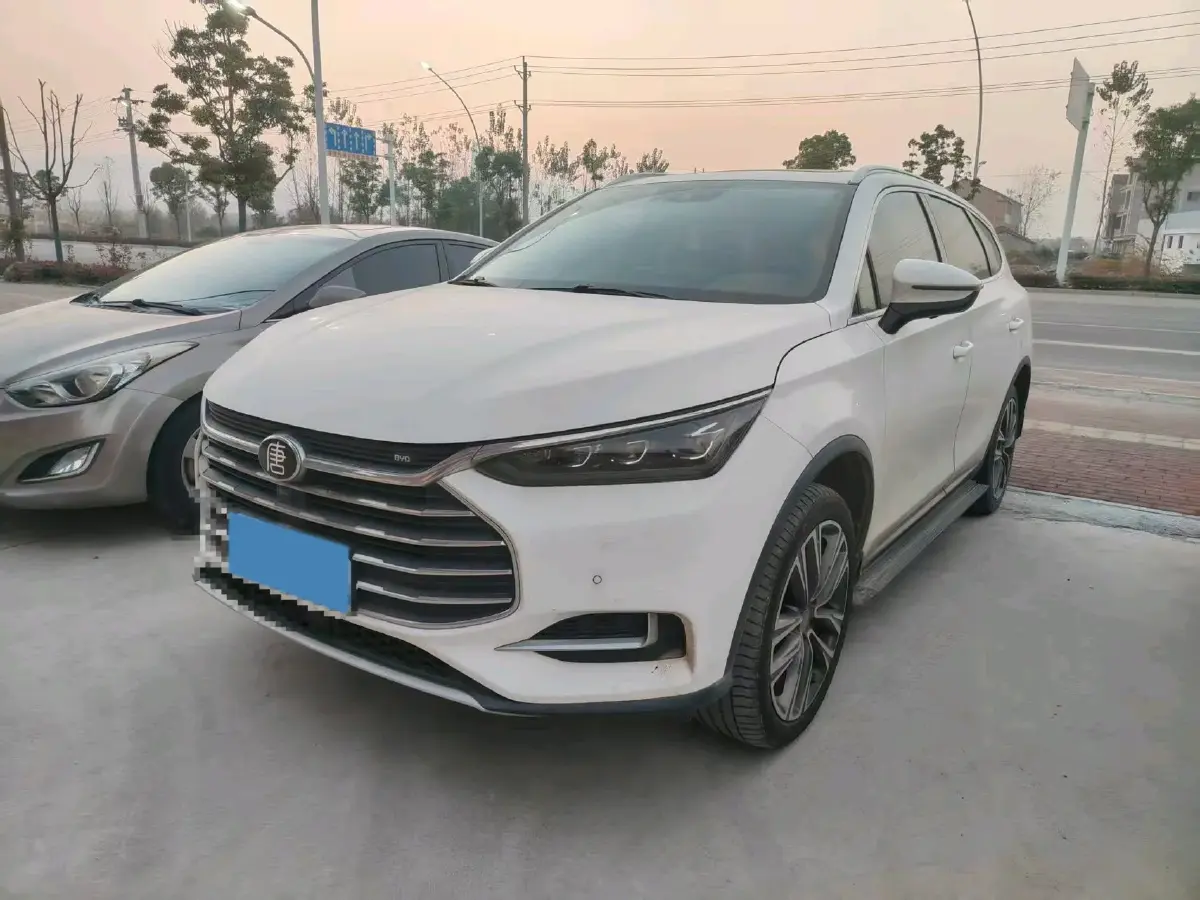 2018 BYD Tang 2.0T 205HP L4 6AT