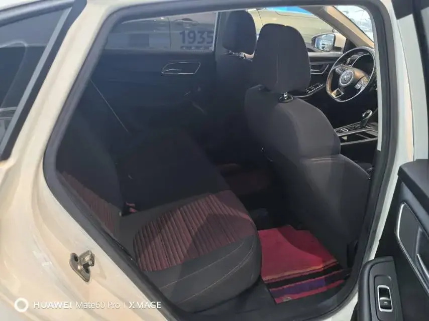 2020 MG MG6 thumbnail 4