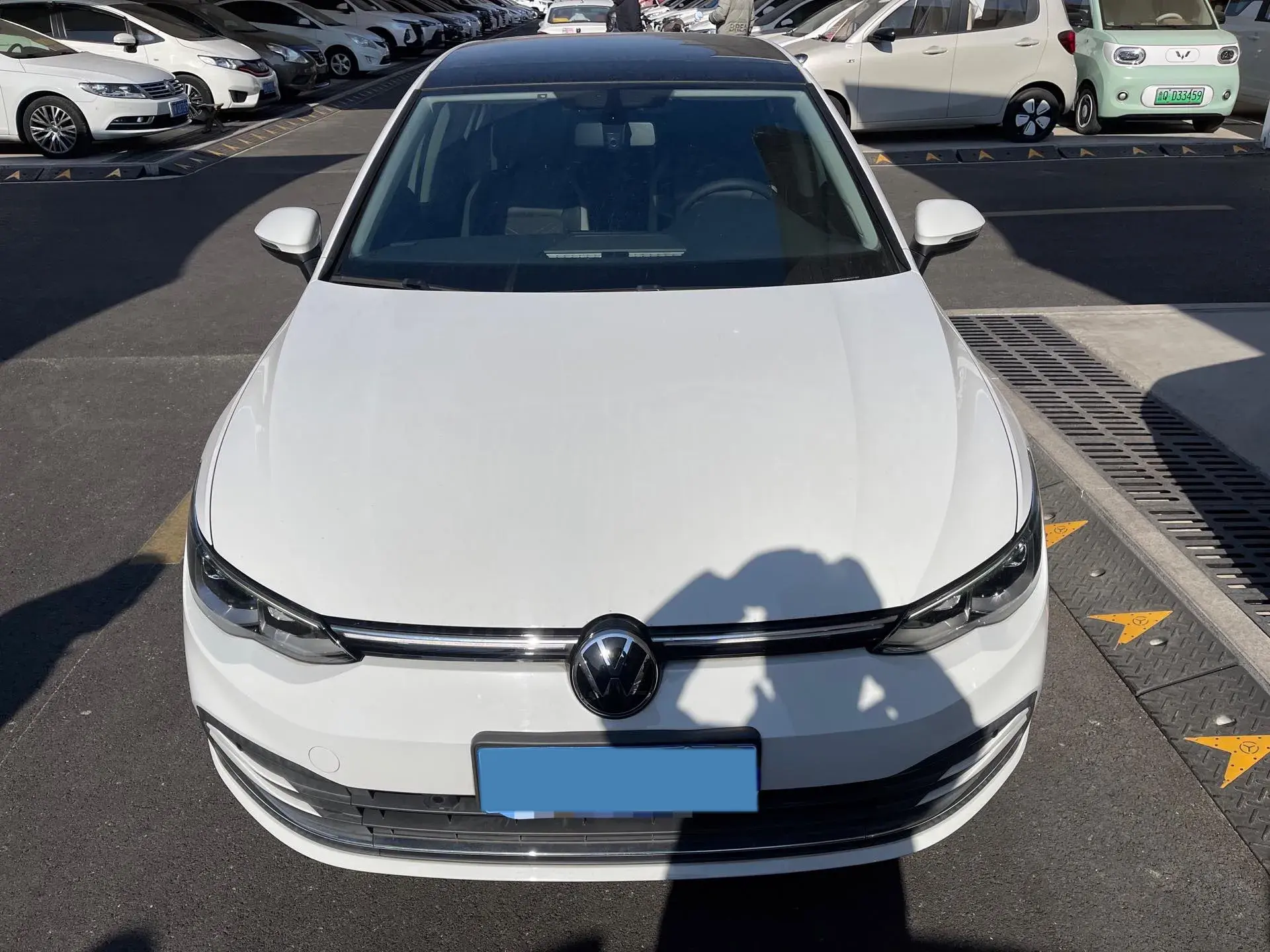 2023 VOLKSWAGEN GOLF thumbnail 2