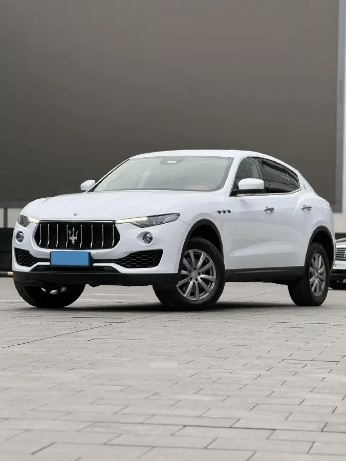 2018 Jaguar XJ 3.0T 340HP V6 8AT