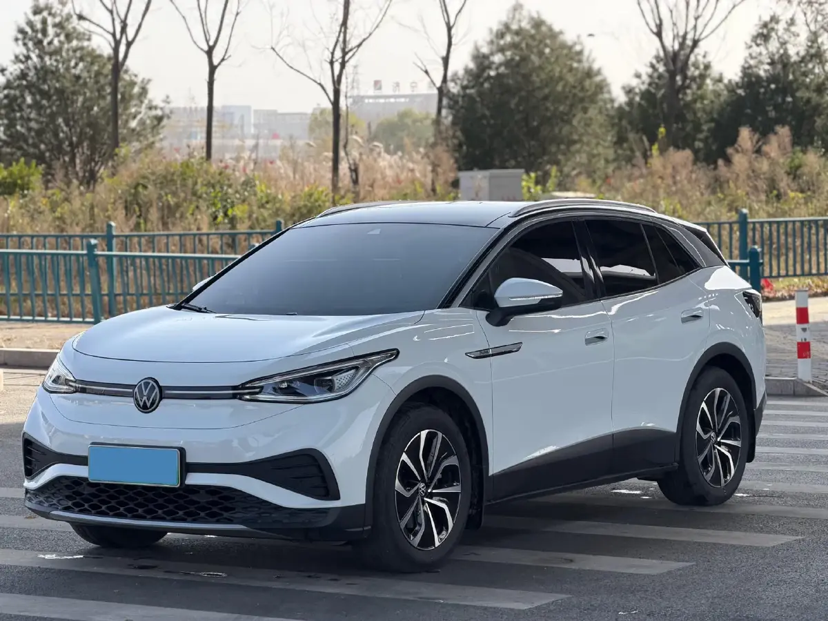 2024 Volkswagen ID.4 X BEV 52.8KWH