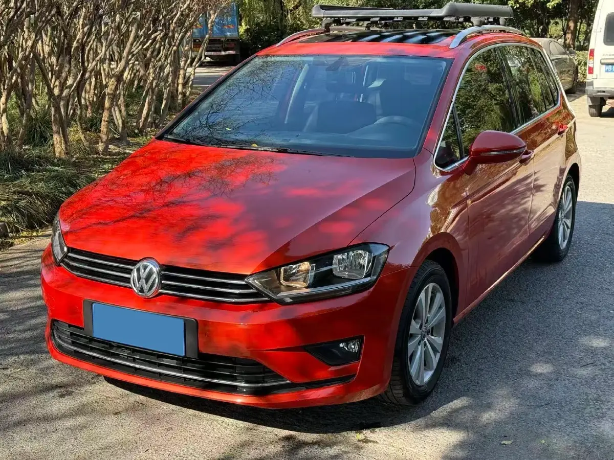 2018 Volkswagen Golf Sportsvan 1.4T 131HP L4 7DCT