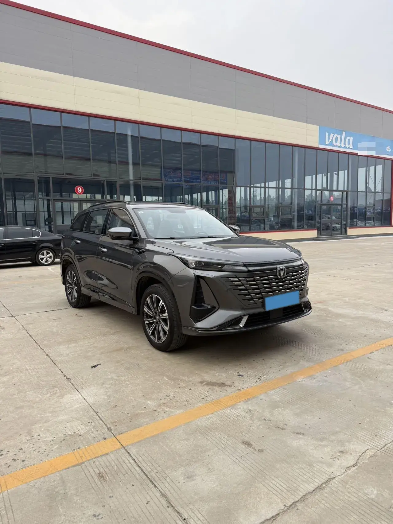 2023 CHANGAN CS75 thumbnail 3