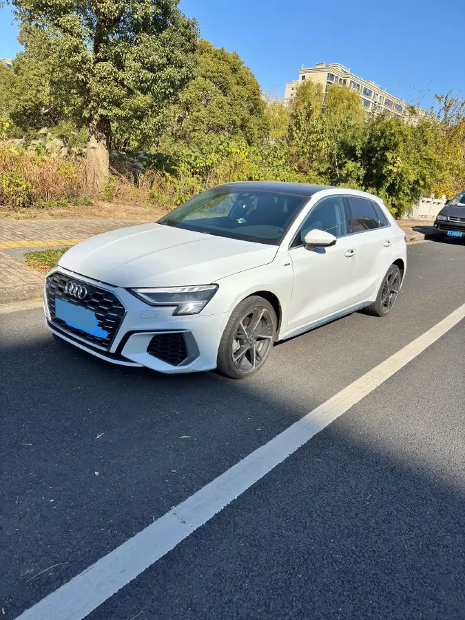 2022 Audi A3 1.4T 150HP L4 7DCT