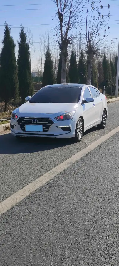 2017 Hyundai Mistra 1.8L 143HP L4 6AT