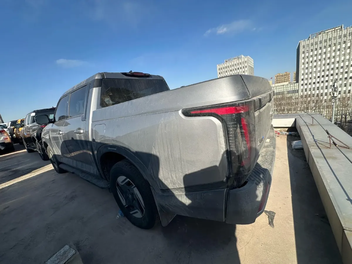 2025 Dongfeng Z9 GE PHEV 1.5T 147HP L4 4DHT PHEV,autocango,china used car exporter,china ev exporter,chinese used car exporter,chinese used ev exporter