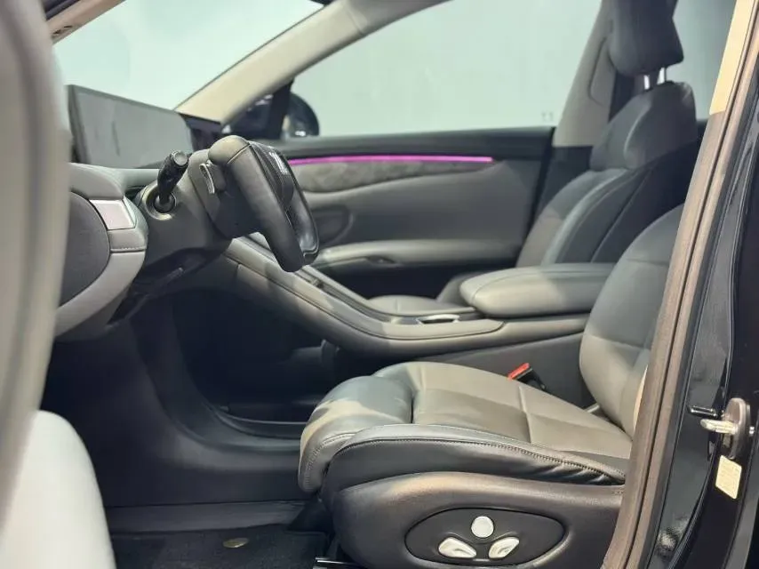 2023 IM LS6 BEV 71KWH,autocango,china used car exporter,china ev exporter,chinese used car exporter,chinese used ev exporter