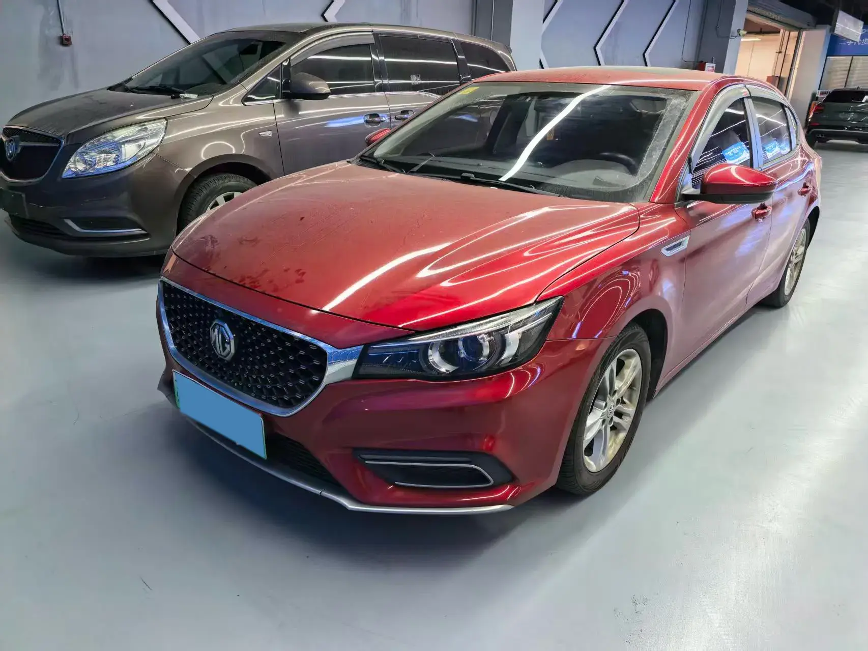 2019 MG 6 view 1