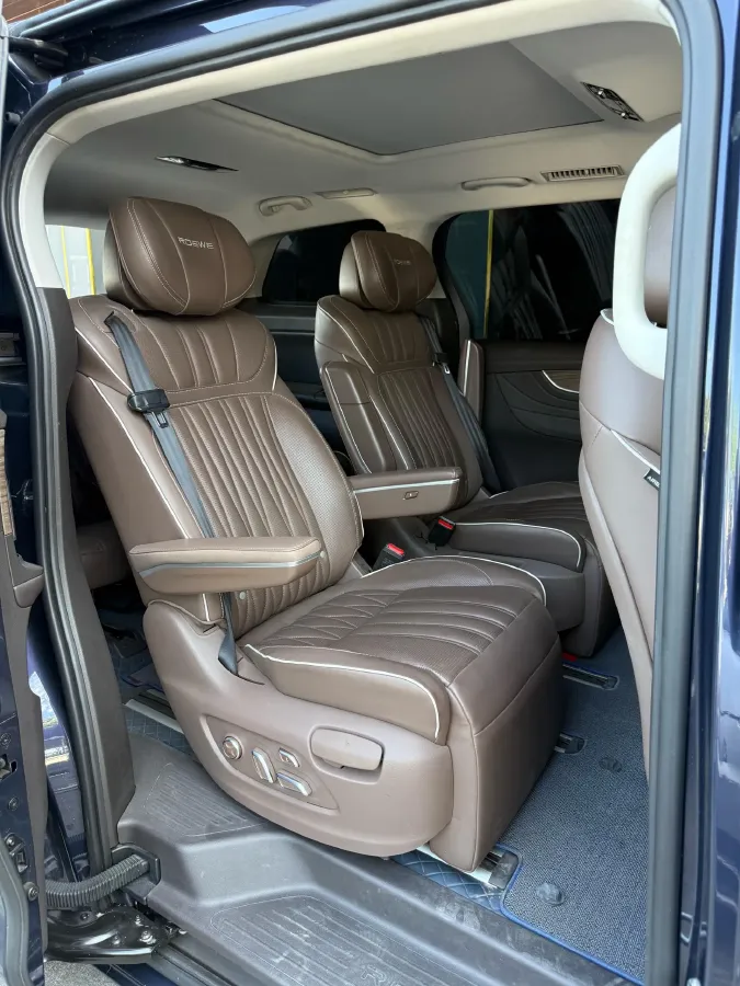 2022 Roewe iMAX8 BEV 90KWH,autocango,china used car exporter,china ev exporter,chinese used car exporter,chinese used ev exporter