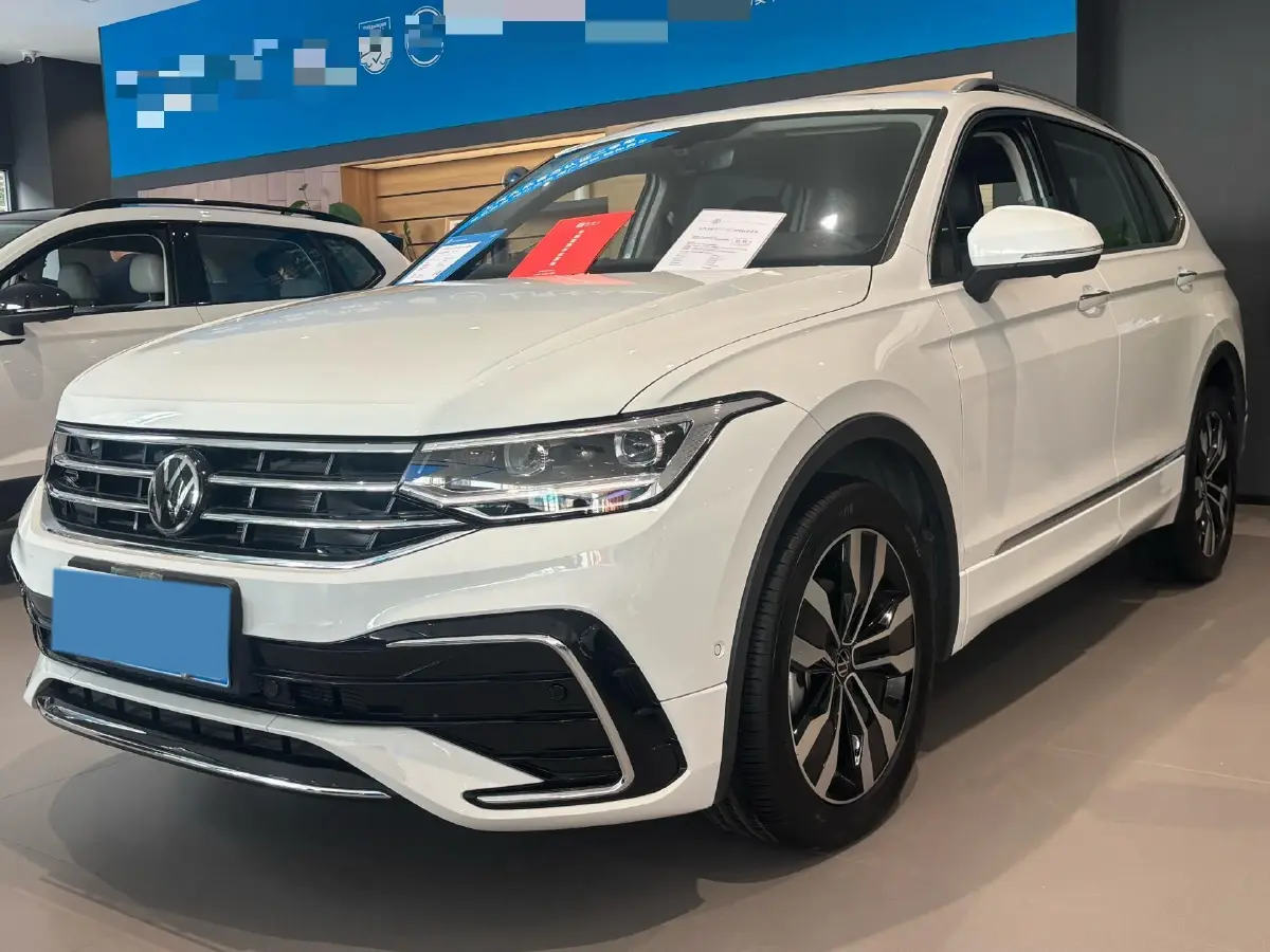 2024 Volkswagen Tiguan L 2.0T 186HP L4 7DCT