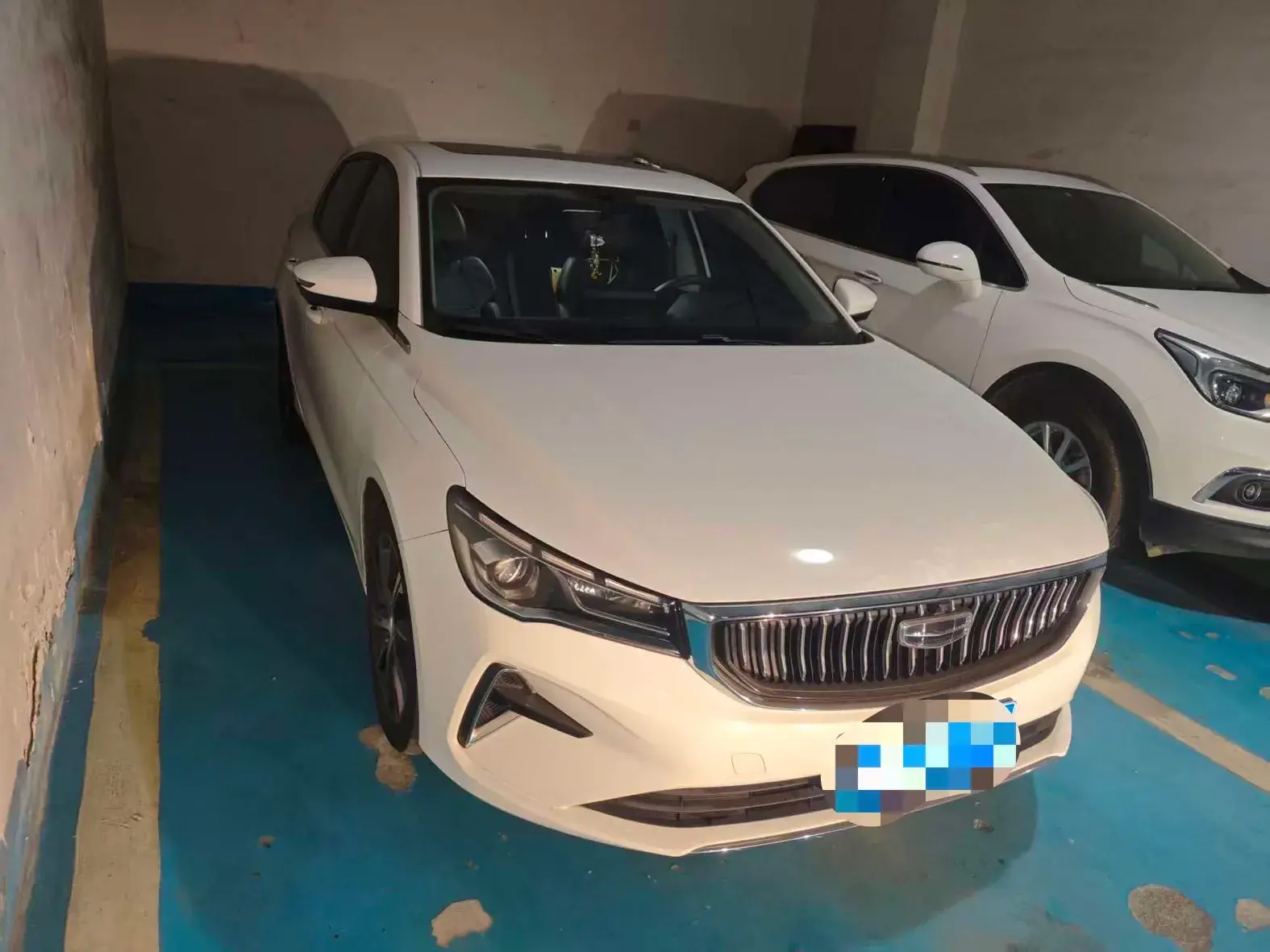 2023 GEELY EMGRAND thumbnail 2