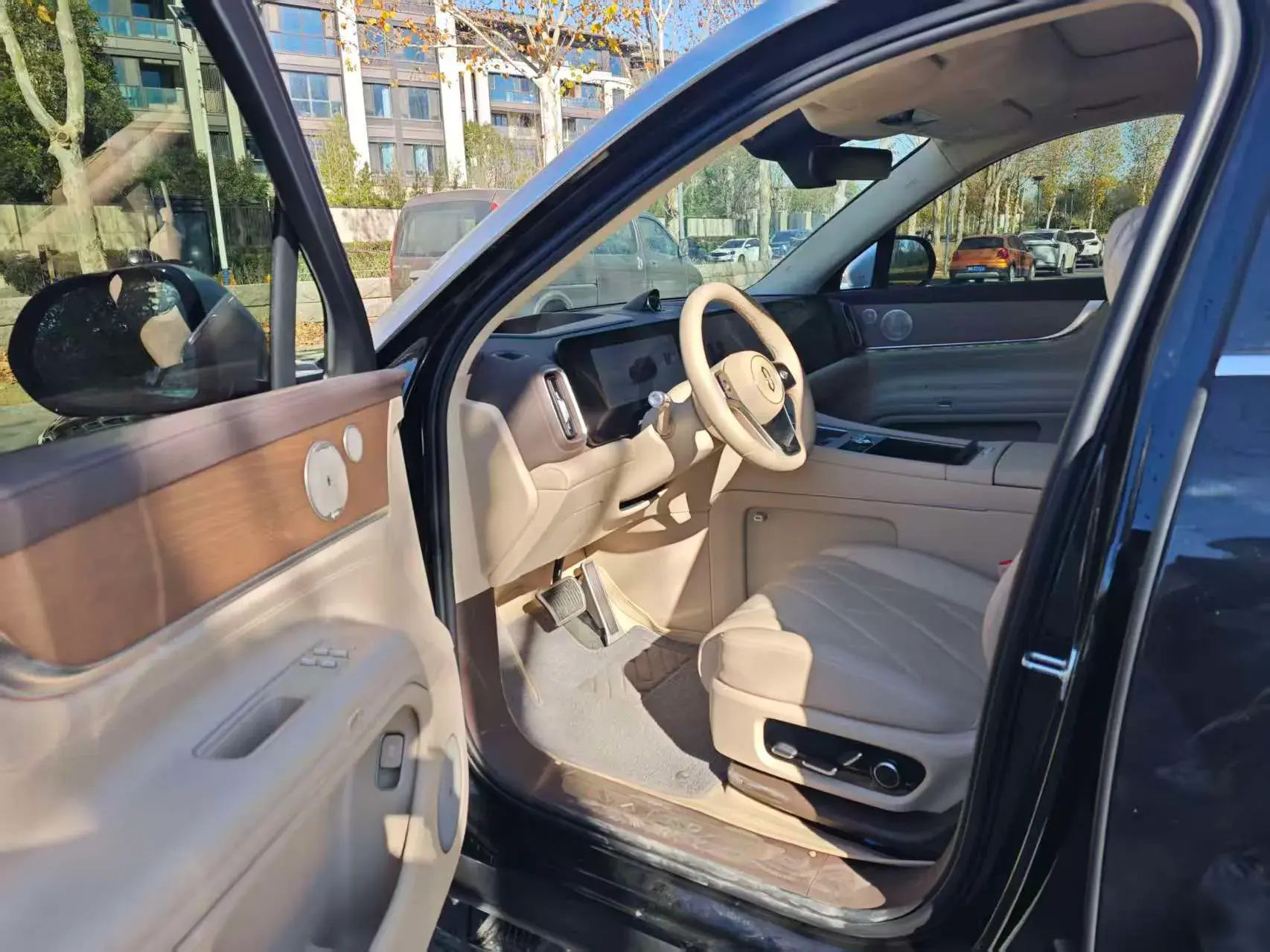 2025 HIMA AITO thumbnail 4