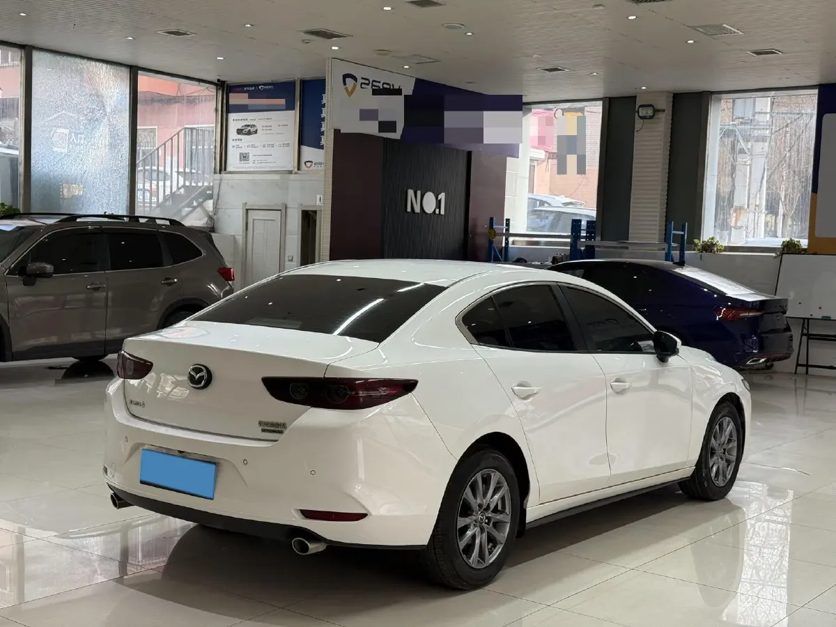 2021 Mazda 3 Axela 1.5L 117HP L4 6AT,autocango,china used car exporter,china ev exporter,chinese used car exporter,chinese used ev exporter