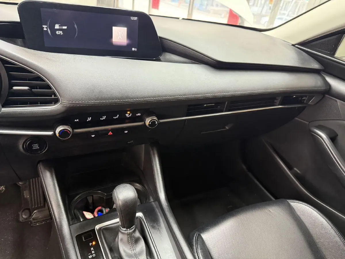 2021 Mazda 3 Axela 1.5L 117HP L4 6AT,autocango,china used car exporter,china ev exporter,chinese used car exporter,chinese used ev exporter