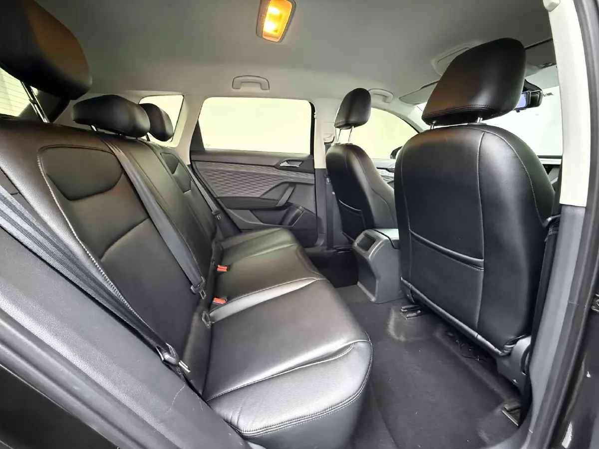 2022 Ford Transit 2.0T 202HP L4 6AT,autocango,china used car exporter,china ev exporter,chinese used car exporter,chinese used ev exporter