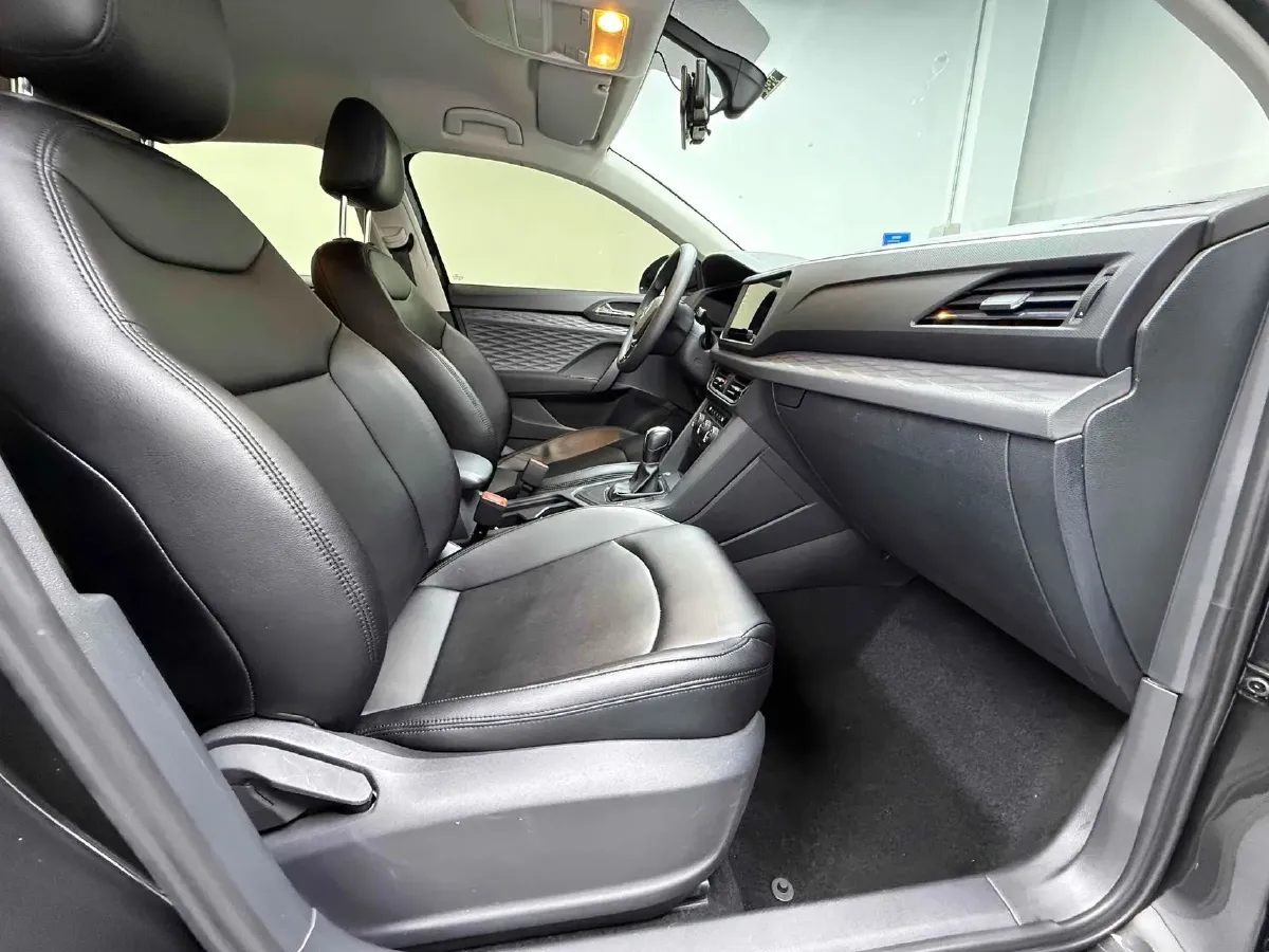 2022 Ford Transit 2.0T 202HP L4 6AT,autocango,china used car exporter,china ev exporter,chinese used car exporter,chinese used ev exporter