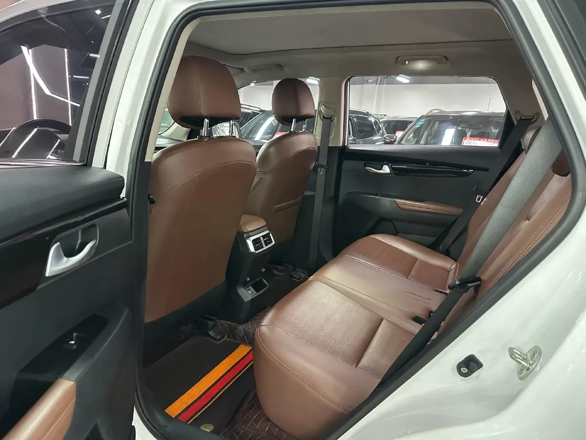 2021 Kia Sportage R 2.0L 161HP L4 6AT,autocango,china used car exporter,china ev exporter,chinese used car exporter,chinese used ev exporter