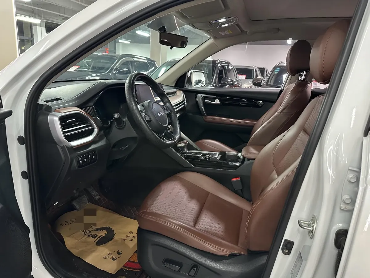 2021 Kia Sportage R 2.0L 161HP L4 6AT,autocango,china used car exporter,china ev exporter,chinese used car exporter,chinese used ev exporter