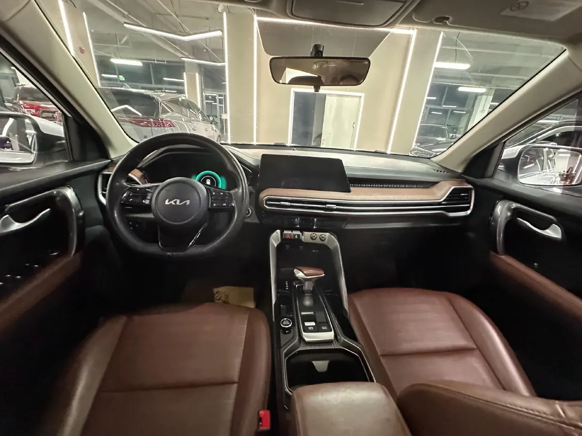 2021 Kia Sportage R 2.0L 161HP L4 6AT,autocango,china used car exporter,china ev exporter,chinese used car exporter,chinese used ev exporter