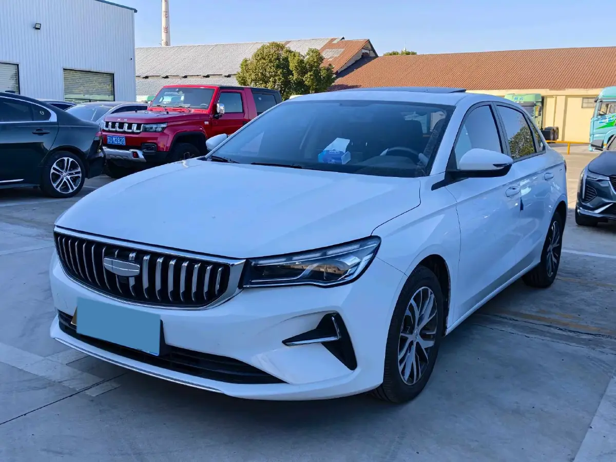 2025 Geely Emgrand 1.5L 127HP L4 5MT