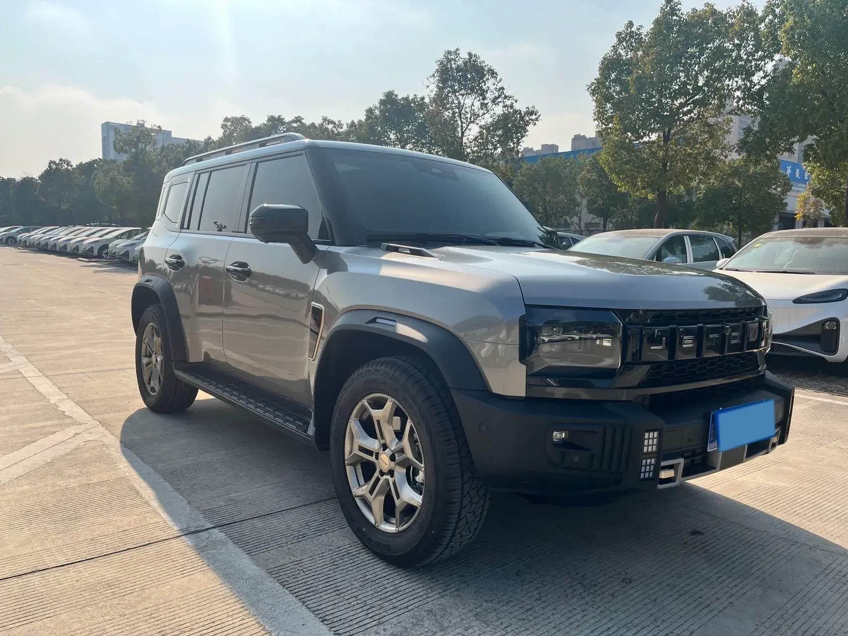 2025 JETOUR TRAVELLER thumbnail 3