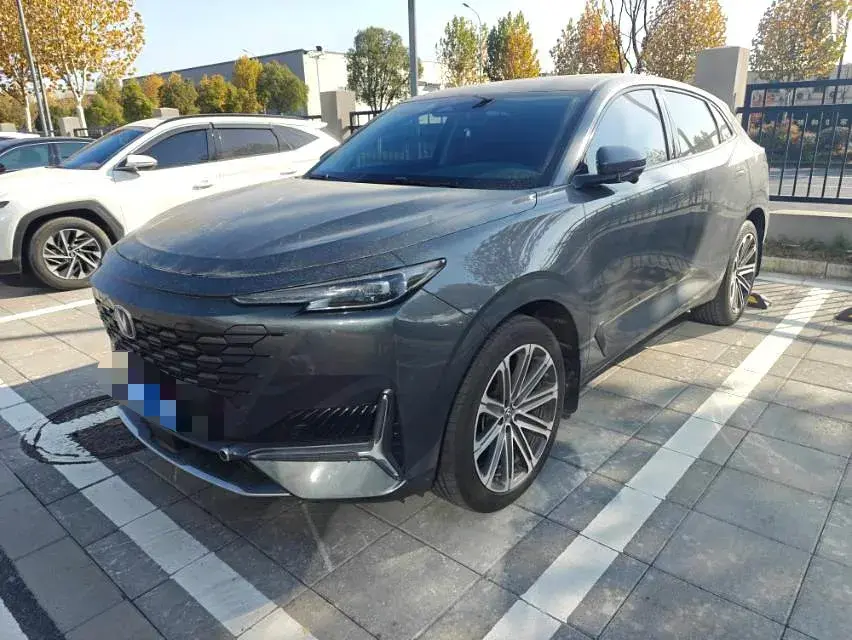 2021 ChangAn UNI-K 2.0T 233HP L4 8AT
