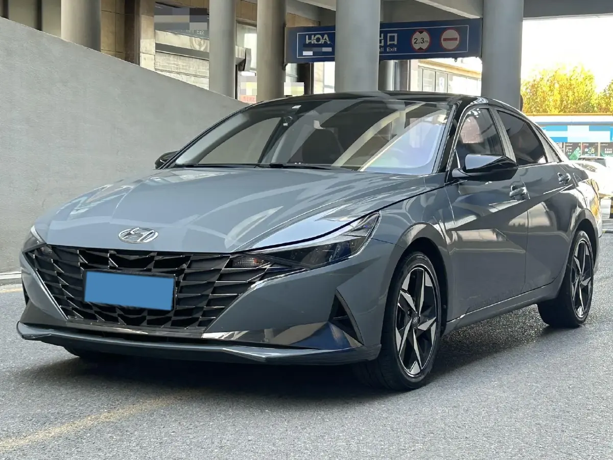 2021 Hyundai Elantra 1.5L 115HP L4 CVT