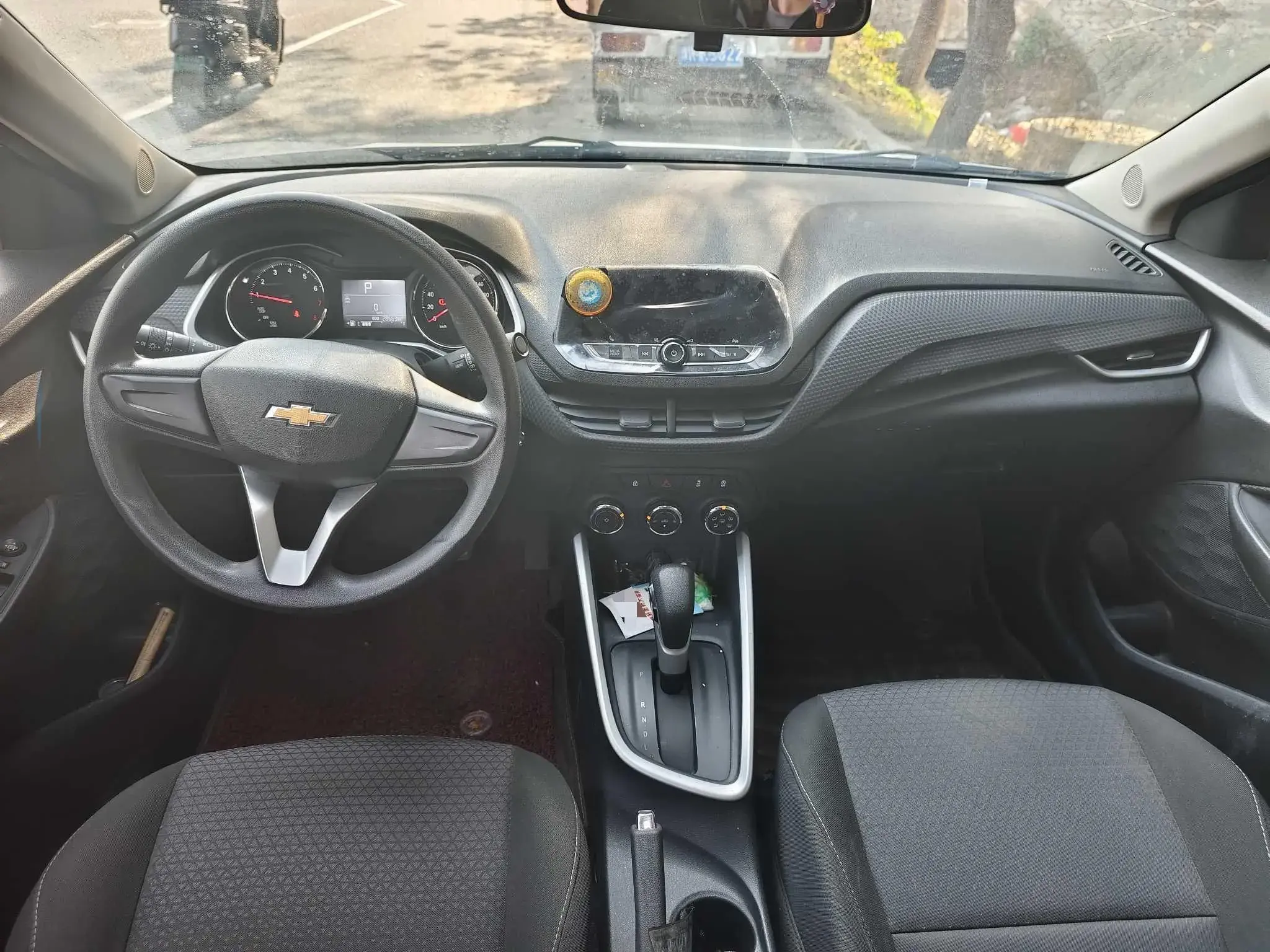 2020 CHEVROLET CAVALIER thumbnail 4