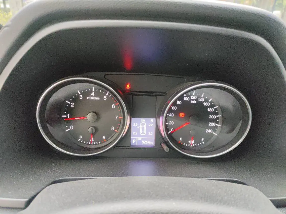 2021 HAVAL M6 thumbnail 4